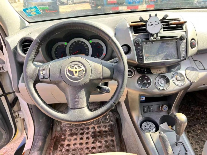 珠海09年丰田RAV4荣放9