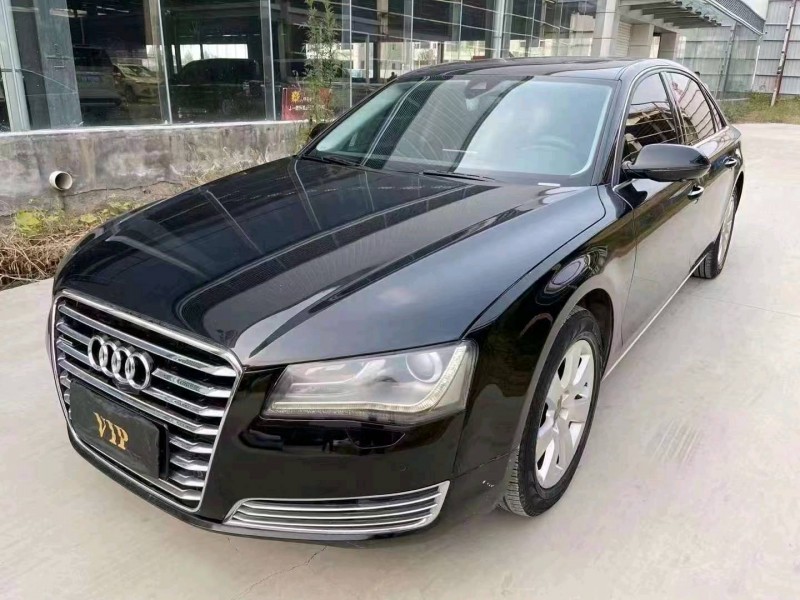 济宁13年奥迪A8L6