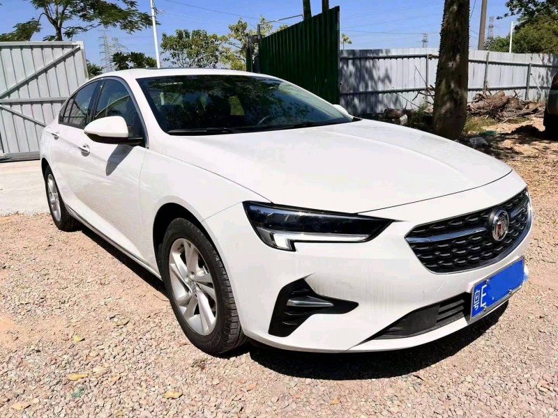 珠海21年别克君威3