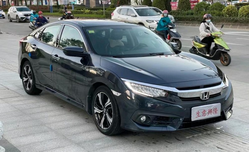 广州17年本田思域2