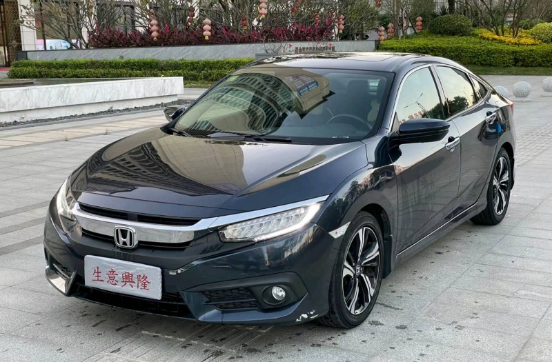 广州17年本田思域3
