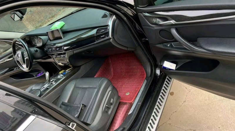 北京14年宝马X56