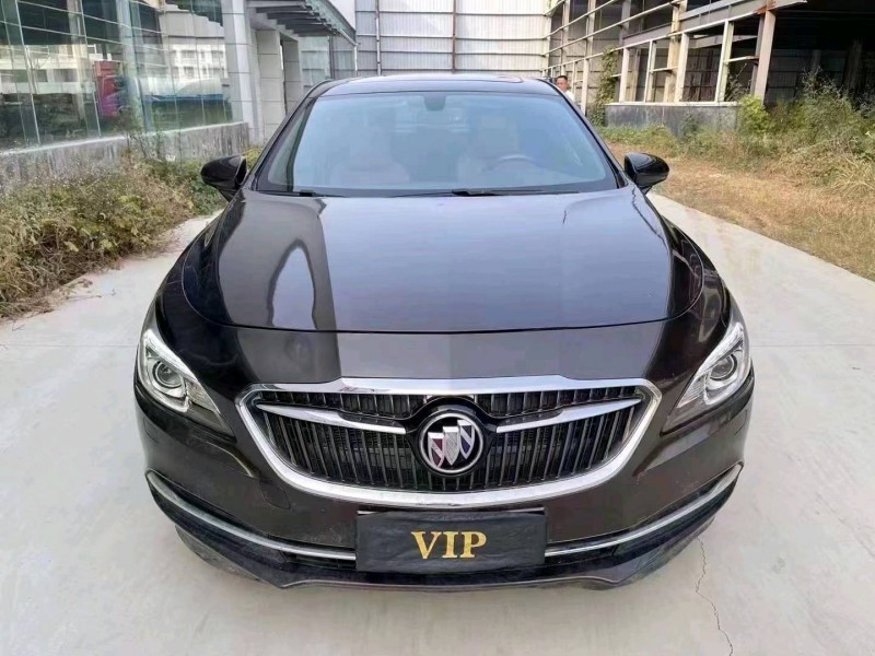 济宁17年别克君越7