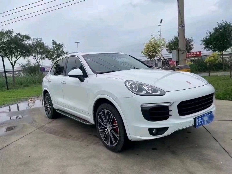 邯郸17年保时捷卡宴2