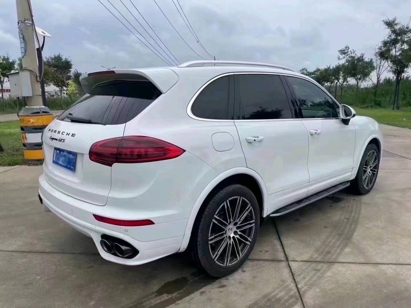 邯郸17年保时捷卡宴5