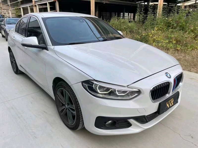 济宁19年宝马1系3