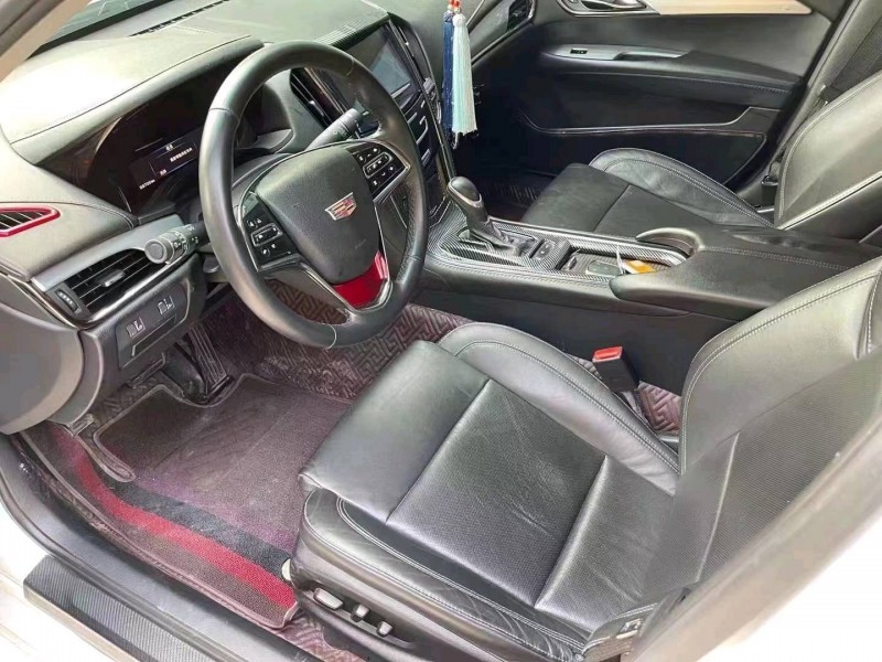 济宁16年凯迪拉克ATS-L5