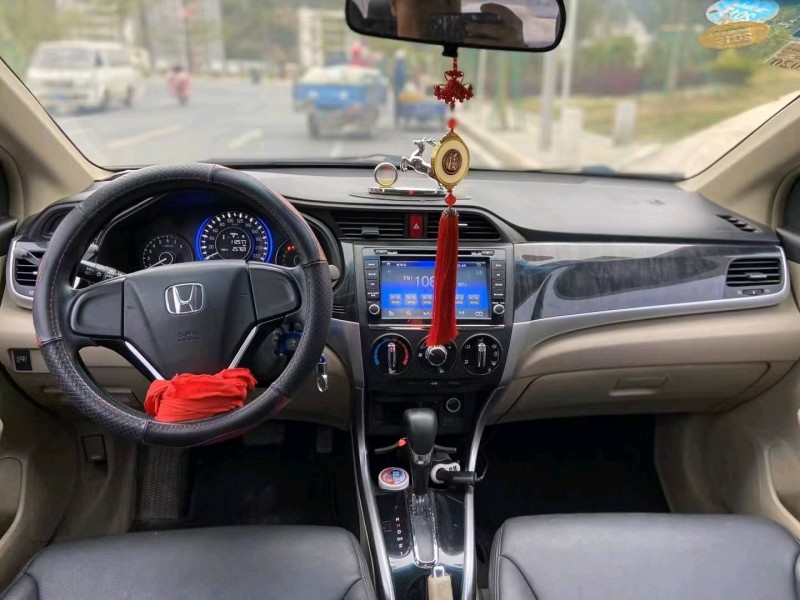 广州13年本田凌派8