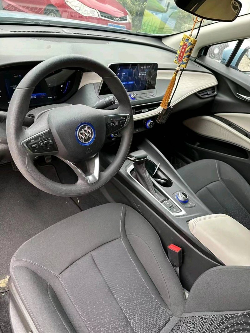 常州22年别克微蓝8