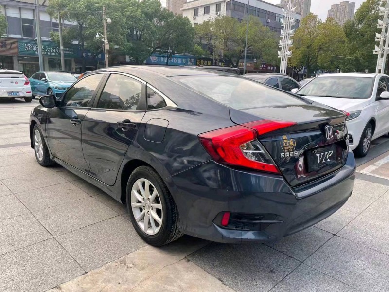 常州19年本田思域7