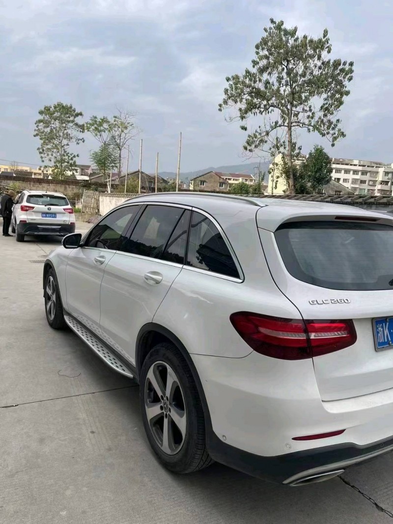 嘉兴17年奔驰GLC8