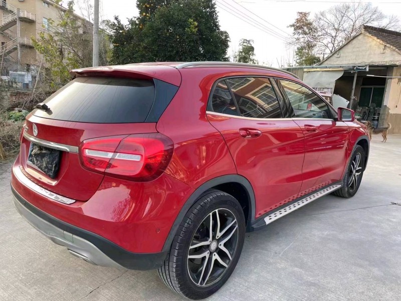 嘉兴16年奔驰GLA2