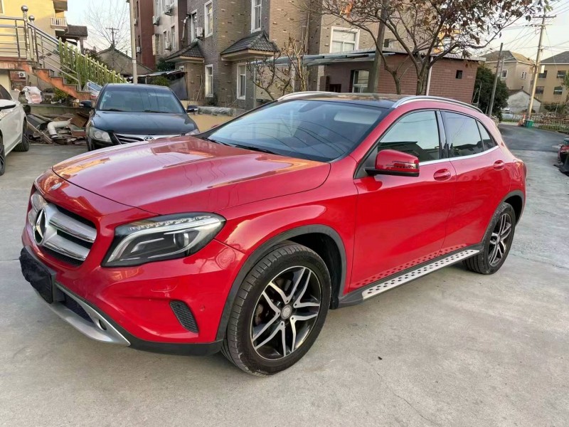 嘉兴16年奔驰GLA6