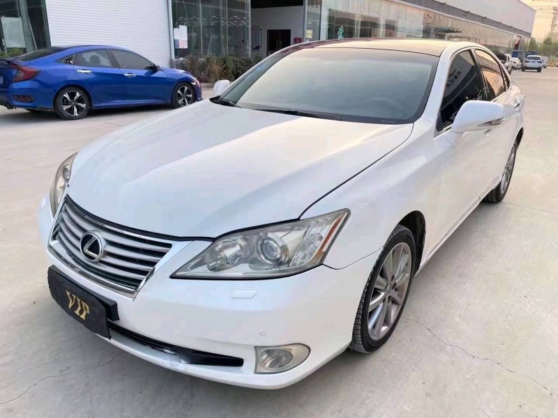 济宁12年雷克萨斯ES2