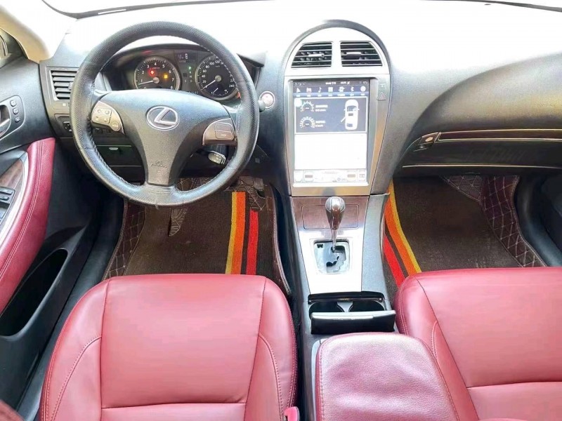 济宁12年雷克萨斯ES5