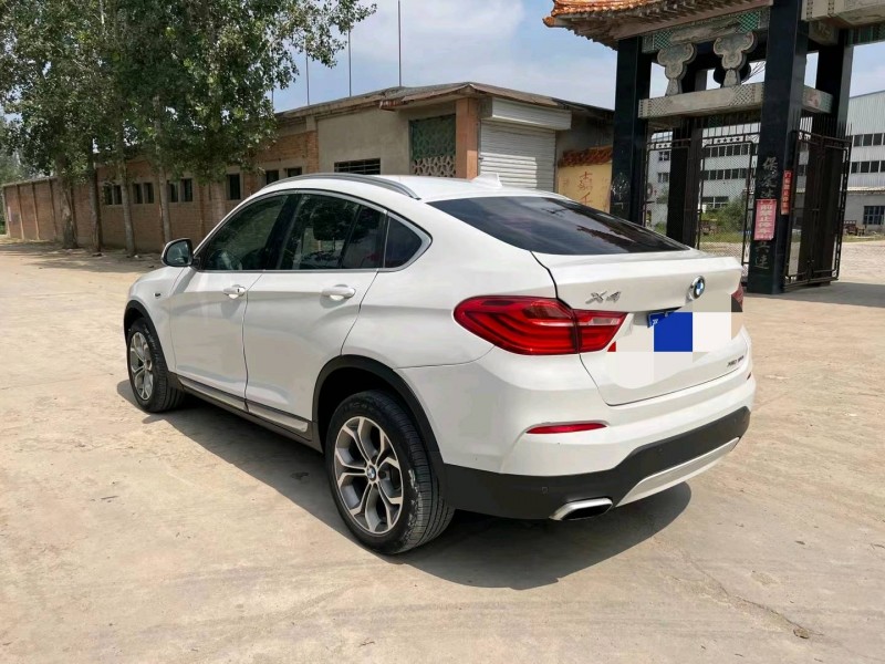 保定17年宝马X48