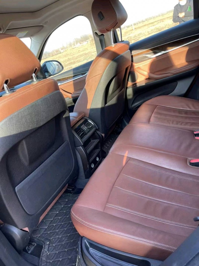 北京18年宝马X64