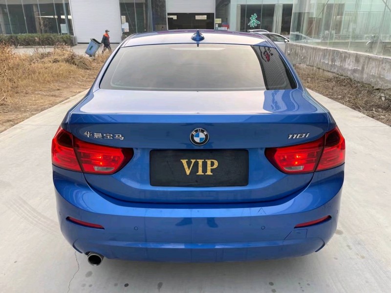 济宁18年宝马1系9