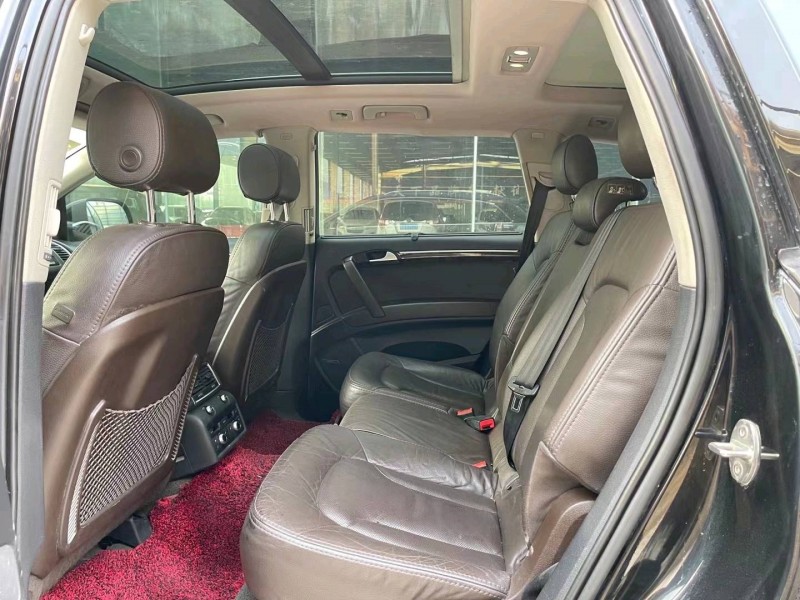 济宁12年奥迪Q74