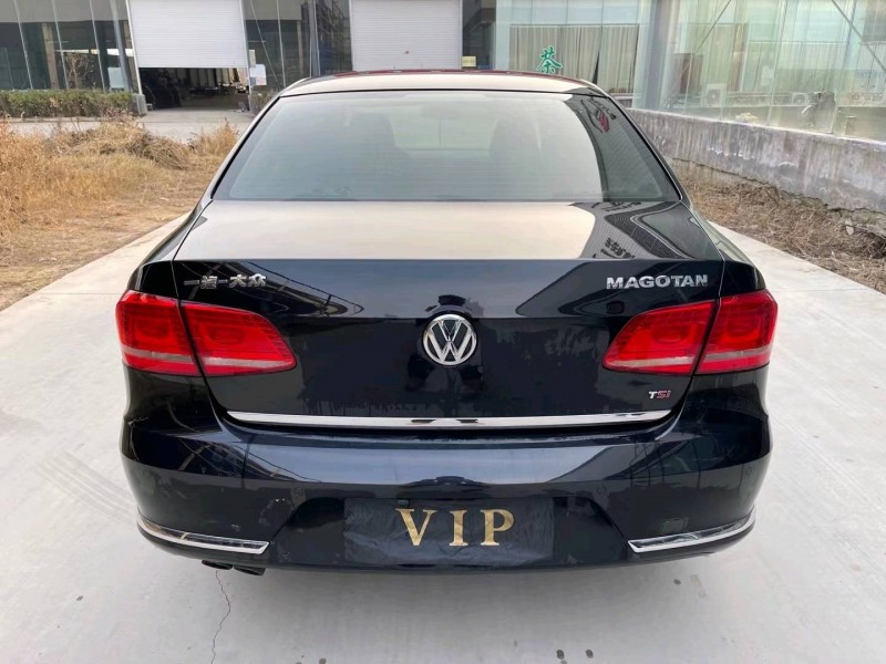 济宁15年大众迈腾9