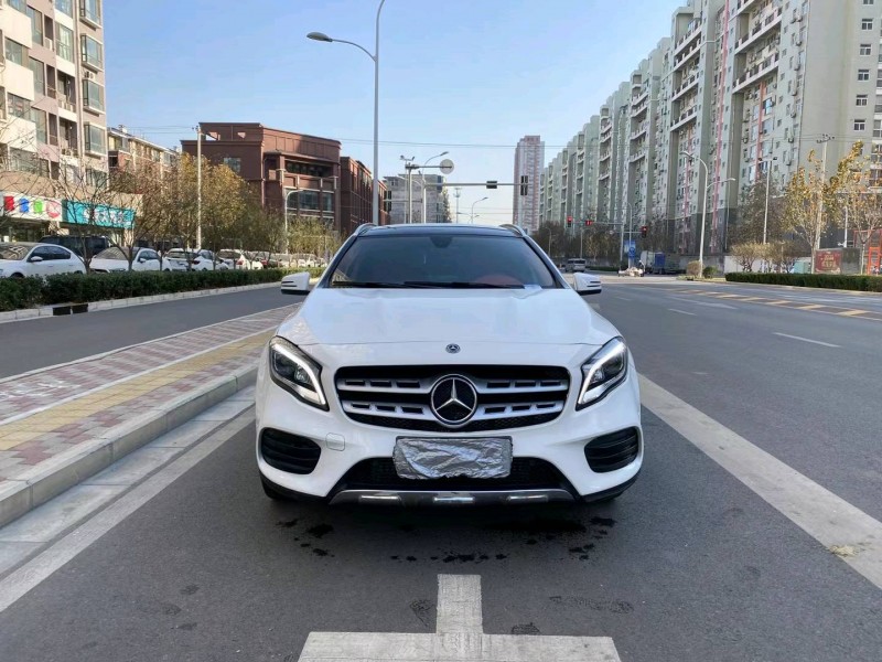 石家庄18年奔驰GLA1