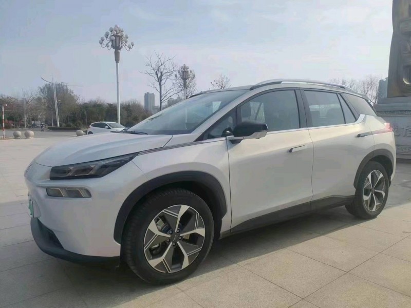 济宁22年传祺埃安3