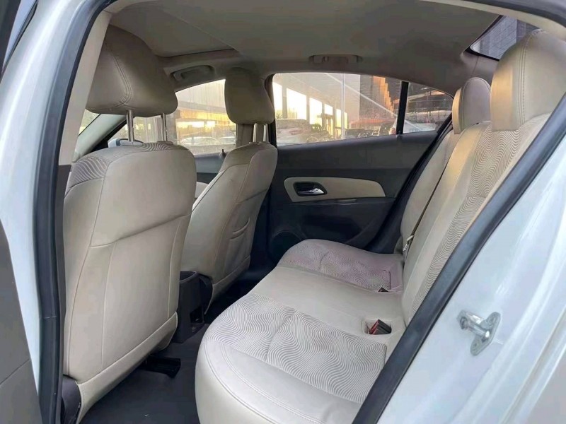 济宁16年雪佛兰科鲁兹4