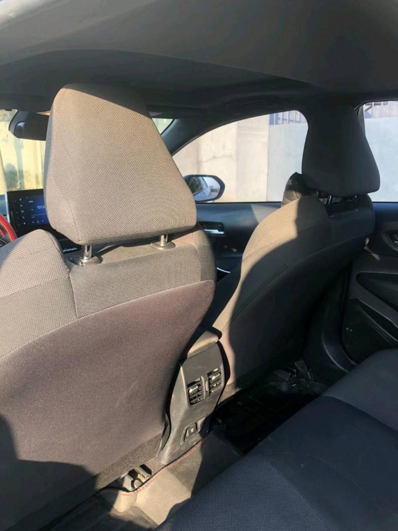 保定20年丰田雷凌6