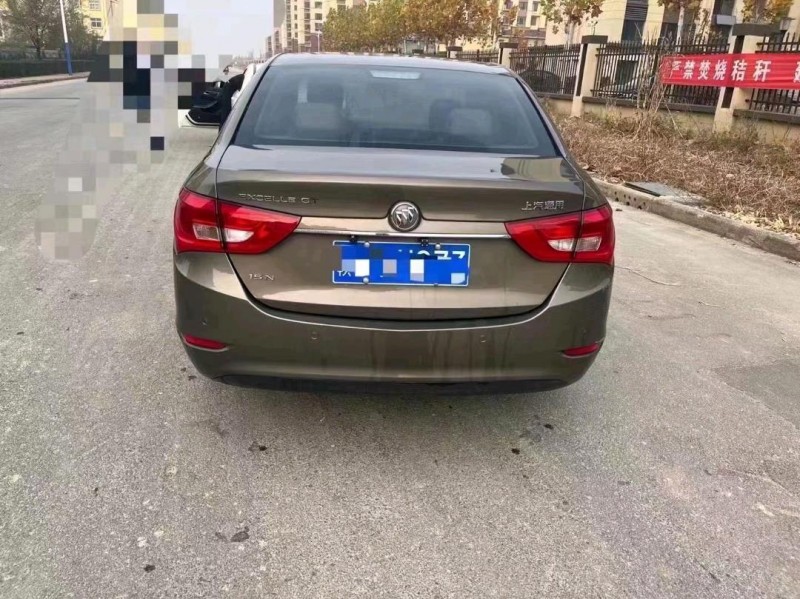 枣庄17年别克英朗9