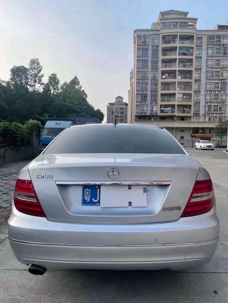 江门12年奔驰C8