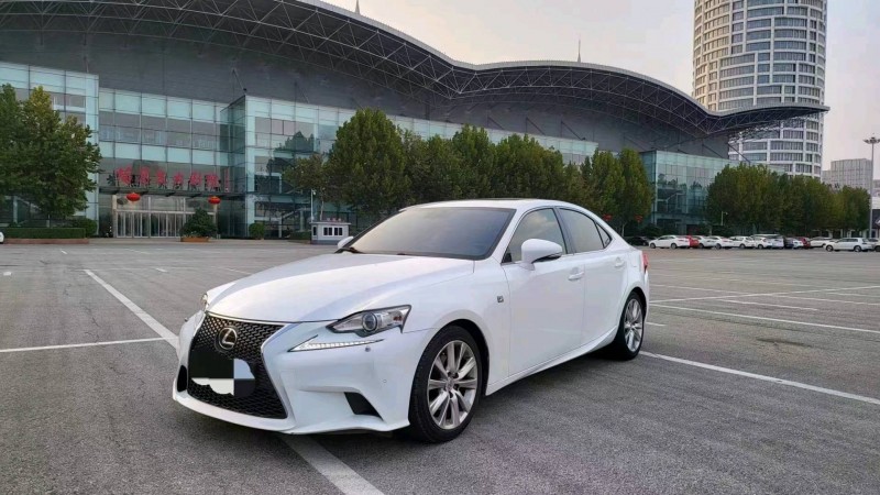 邯郸14年雷克萨斯IS2