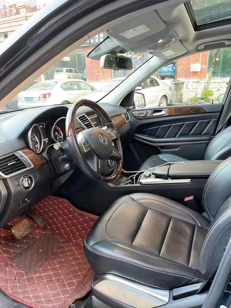 珠海20年奔驰AMG4