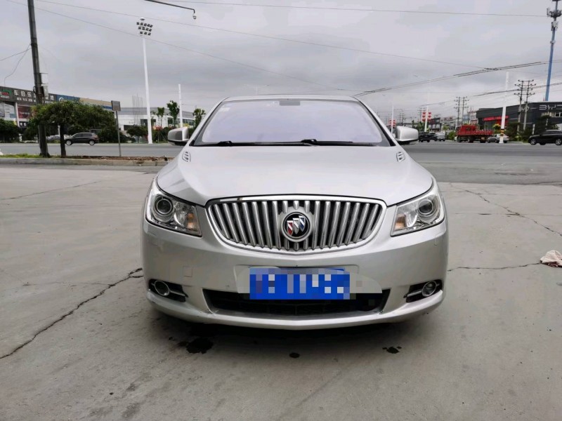 保定10年别克君越1