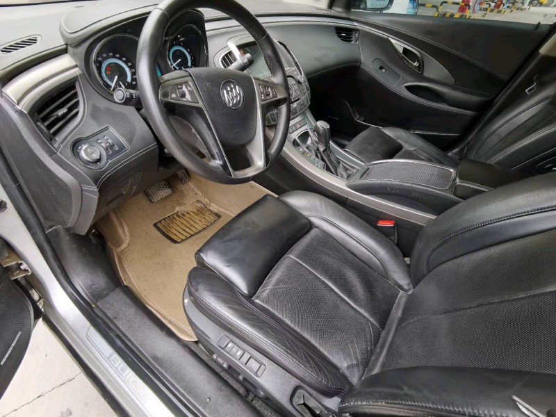 保定10年别克君越6