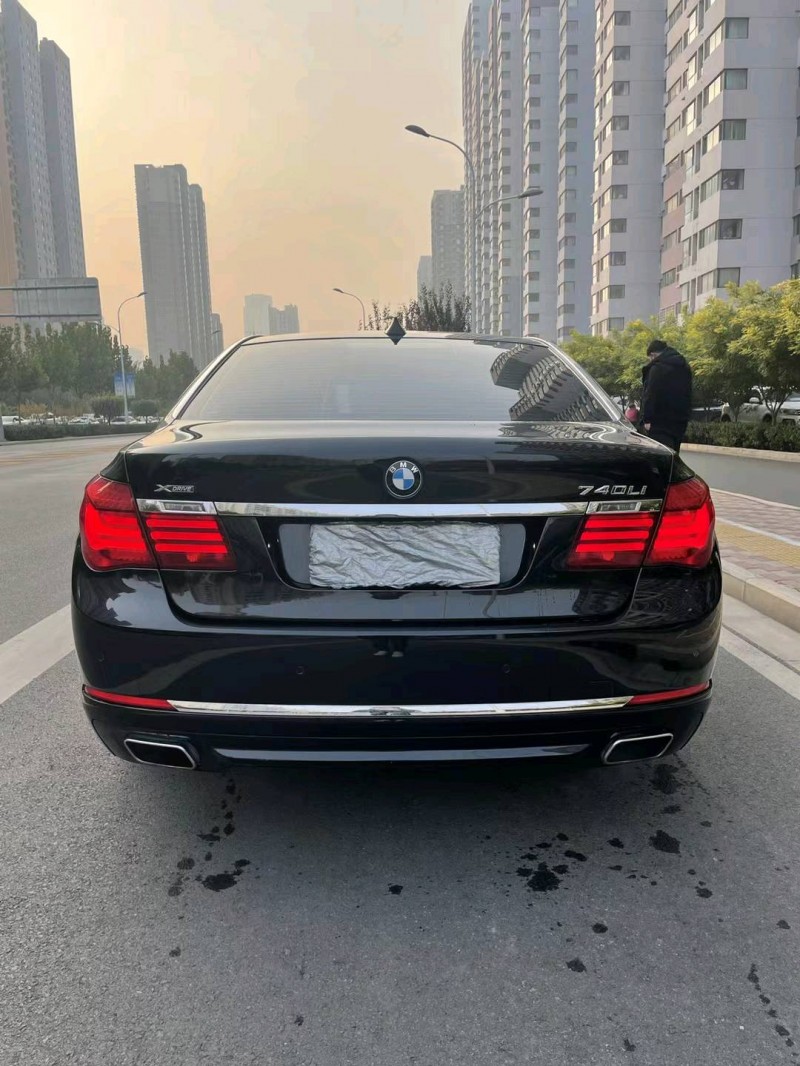 邯郸14年宝马7系2