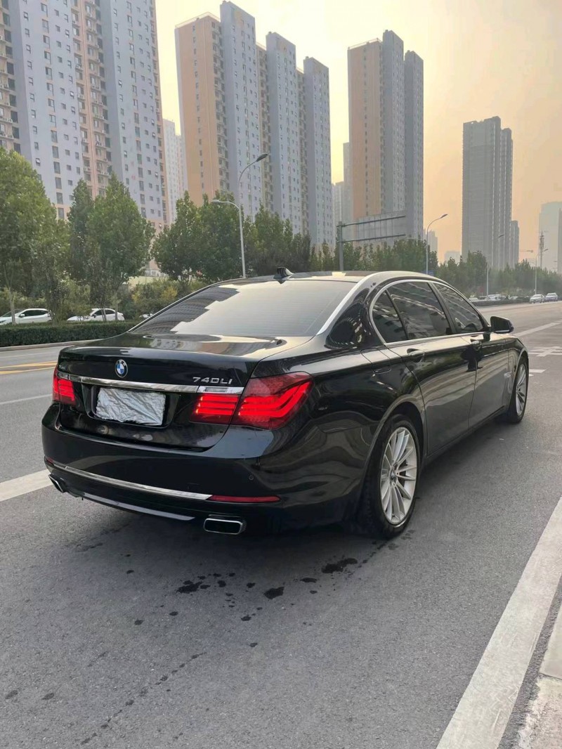邯郸14年宝马7系5