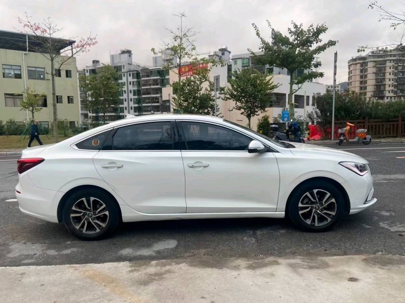 廣州18年長安汽車逸動4