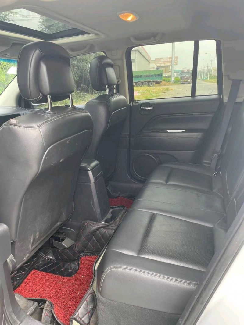 沈阳16年Jeep指南者6