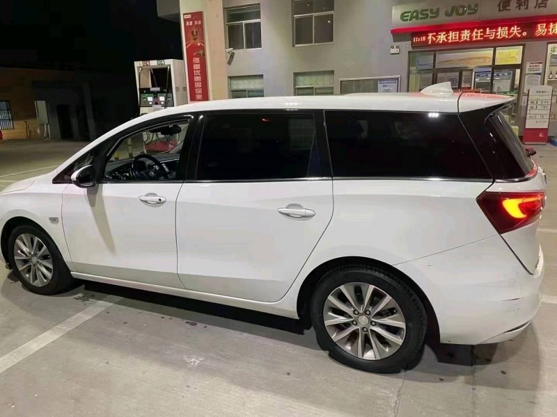 常州19年别克GL68