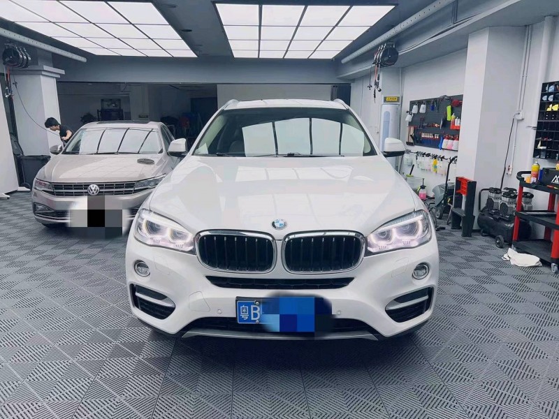 广州16年宝马X61