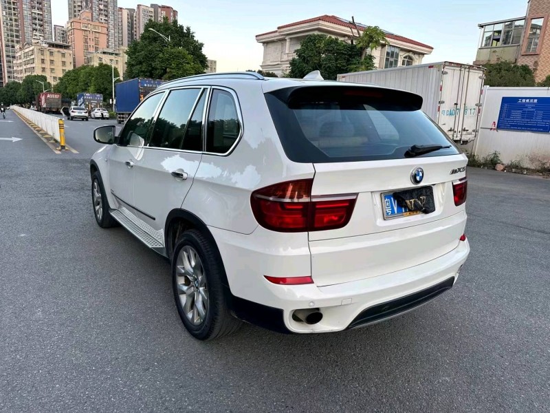 广州13年宝马X58