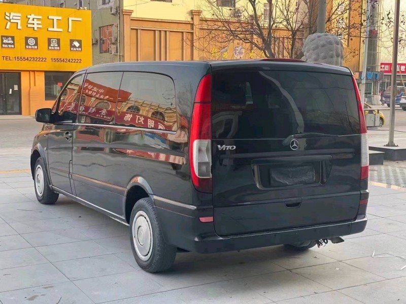 枣庄13年奔驰威霆4