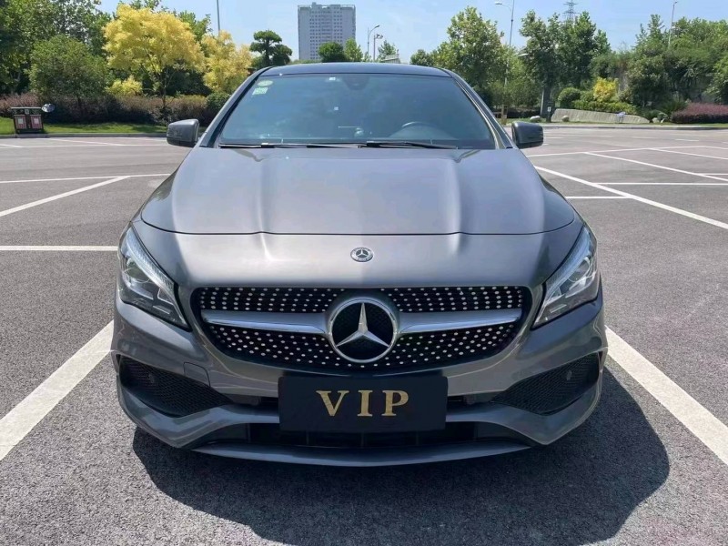 宜昌18年奔驰CLA1