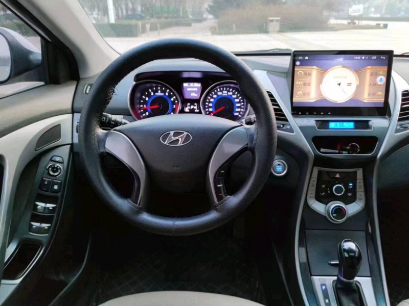 邯郸16年现代朗动2