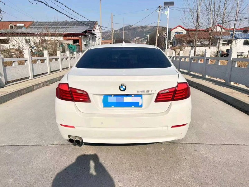 枣庄11年宝马5系9