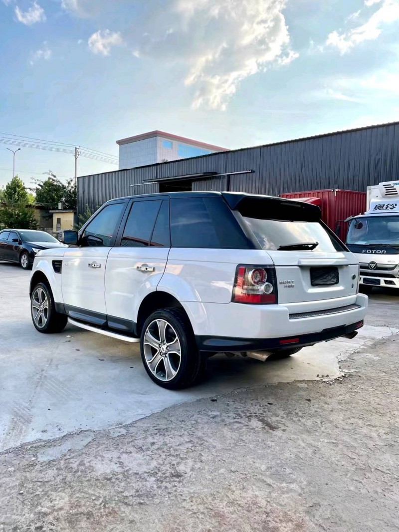 临沂11年路虎揽胜运动9