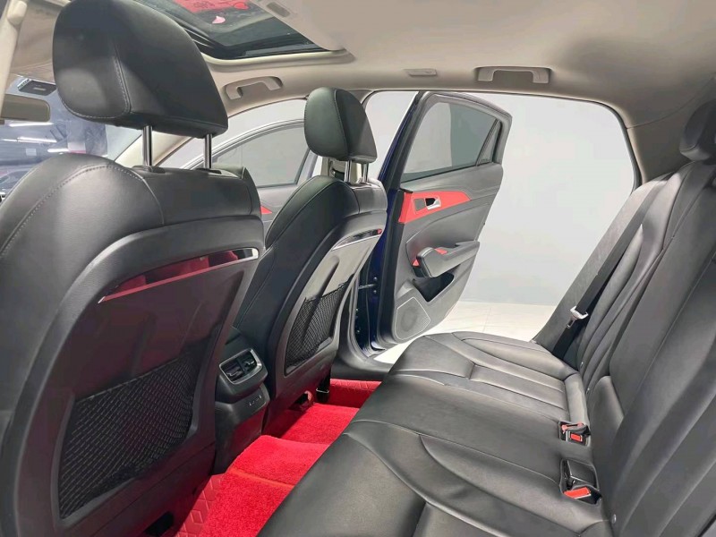 成都21年红旗H56