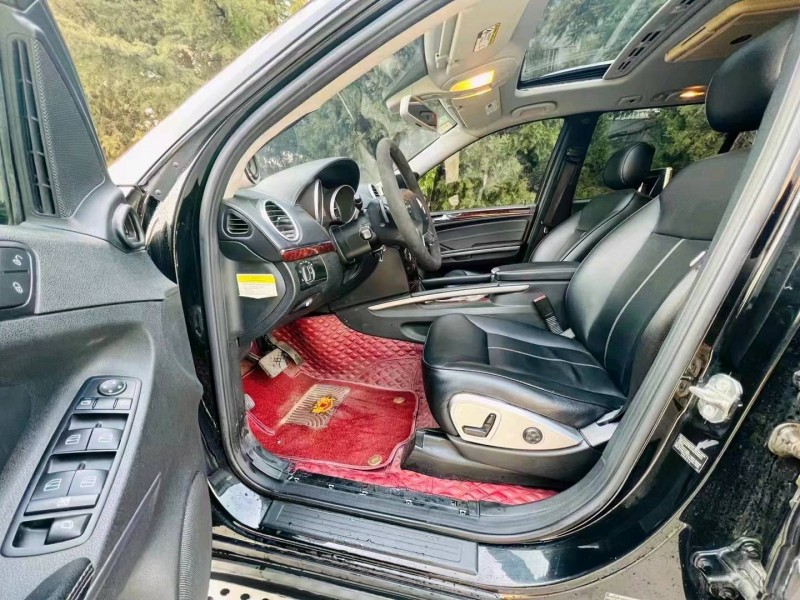 枣庄12年奔驰GL8