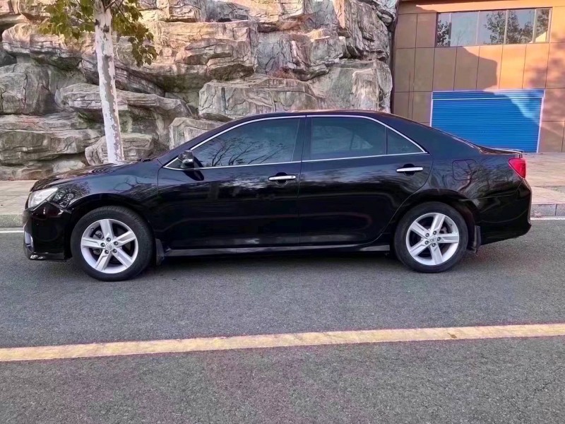 邯郸13年丰田凯美瑞3