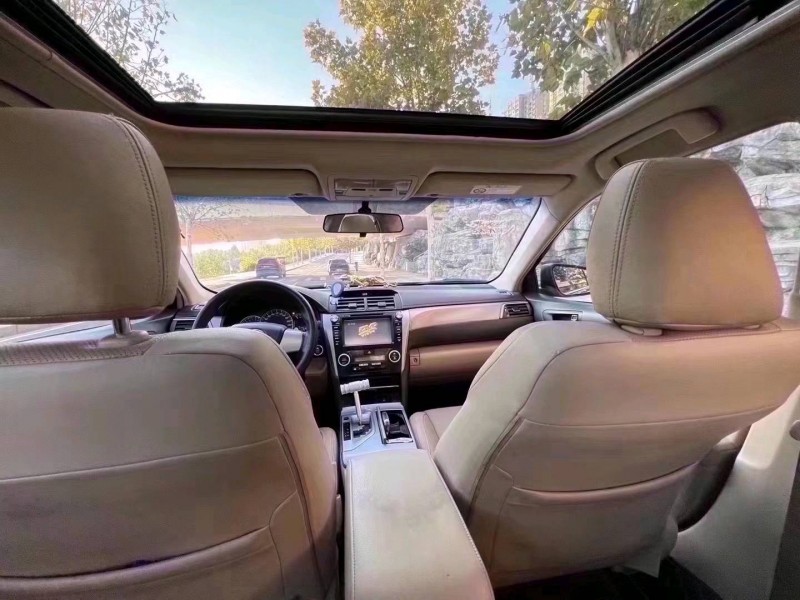 邯郸13年丰田凯美瑞4